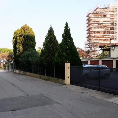 Carducci Apartament *