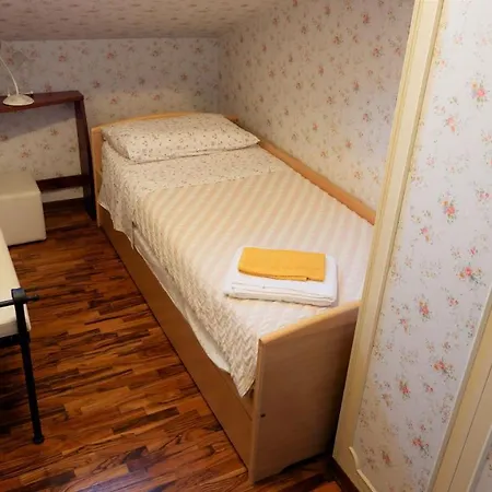 Carducci Apartament *